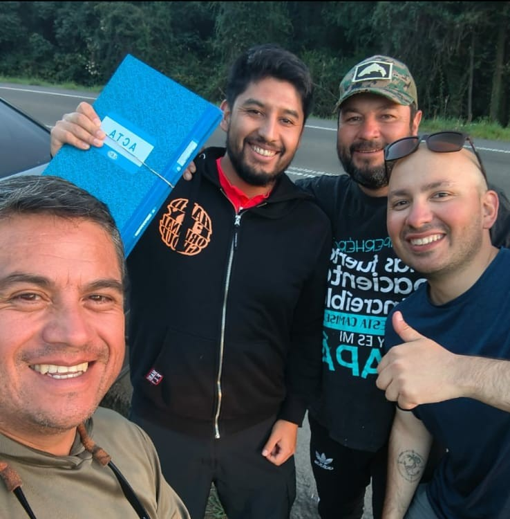 Primera página del libro de actas del club